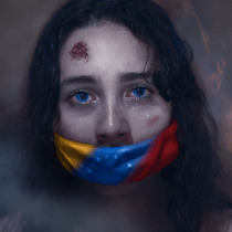 Autorretrato conceptual: Venezuela.. Un proyecto de Fotografía artística de Allison Piccolomo - 20.07.2019