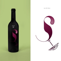 100% Shiraz. Um projeto de Design gráfico e Tipografia de Ursula Lopez Sorribes - 05.09.2019