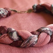 Mi Proyecto del curso: Creación de joyería textil. Un proyecto de Diseño de jo, as y Creatividad de Lidia CR - 16.11.2019