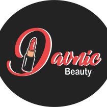 Davnic Beauty: Una tienda de Cosmeticos. Un projet de e-commerce de Liza Retreage - 09.12.2020