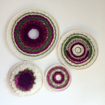 My project in Weaving with a Circular Loom course. Arts, Crafts, Creativit, and Fiber Arts project by Dominika - 07.13.2020