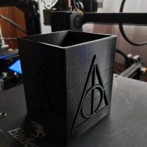 Porta Lapices "Harry Potter". Un proyecto de 3D, Diseño industrial, Diseño de producto, Modelado 3D y Diseño 3D de Christian Palacios A - 01.05.2021