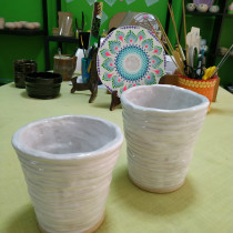 Mi Proyecto del curso: Creación de tu primer jarrón en cerámica. Um projeto de Artesanato e Cerâmica de Manuel Leopoldo Ruiz - 06.08.2021