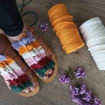 My project in Macramé: Decorate Your Slippers and Sandals course. Accessor, Design, Arts, Crafts, Fashion, Fiber Arts, and Macramé project by oh.diy.see - 05.19.2021