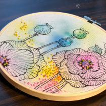 My project in Embroidery and Watercolor Basic Techniques course. Un proyecto de Pintura, Pintura a la acuarela, Bordado e Ilustración textil de xlilyer - 11.12.2021