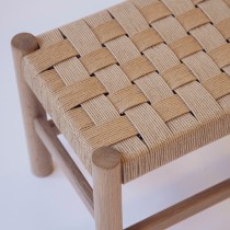 My project in Furniture Design: Introduction to Danish Cord Weaving course. Un proyecto de Artesanía, Diseño, creación de muebles					, Diseño de interiores, Decoración de interiores, Tejido, Upc y cling de Heide Martin - 26.01.2022