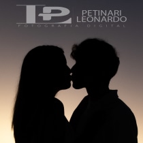 Mi proyecto del curso: Fotografía de boda: sesión de pareja. Un proyecto de Fotografía, Fotografía de retrato, Fotografía documental y Composición fotográfica de Leonardo Petinari - 15.05.2022