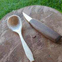 Mi proyecto del curso: Talla de cucharas en madera. Un proyecto de Artesanía, Diseño de producto, DIY y Carpintería de BerOrt Luz - 24.06.2022