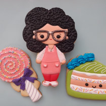 Mi proyecto: Decoración de galletas con royal icing. Un proyecto de Diseño, DIY, Artes culinarias, Lifest y le de mariana_rodriguez - 31.08.2022