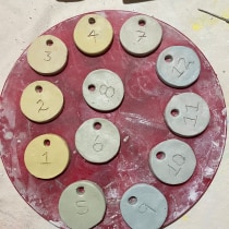 Mi proyecto del curso: Técnicas de marmoleado en cerámica. Un proyecto de Diseño de complementos, Artesanía y Cerámica de aulloacalvo - 20.12.2022
