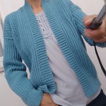 Meu projeto do curso: Crochê: crie roupas com apenas uma agulha. Moda, Design de moda, Tecido, DIY, Crochê, e Design têxtil projeto de soniacoelho - 14.01.2023