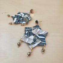 Paper Jewelry-Making with Origami Techniques. Un proyecto de Diseño de complementos, Artesanía, Moda, Diseño de jo, as, Papercraft, Diseño de moda y DIY de rachel_m_21 - 10.02.2023