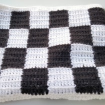 Mi proyecto del curso: Introducción al tapestry. Un proyecto de Diseño de complementos, Moda, Pattern Design, Tejido, Crochet y Diseño textil de Julia Terren - 02.03.2023
