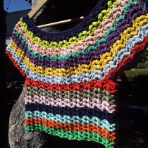 Mi proyecto del curso: Técnicas de crochet para crear prendas coloridas. Fashion Design, Fiber Arts, DIY, Crochet, and Textile Design project by ernestinapompei - 03.26.2023