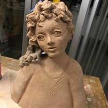 Mi Proyecto del curso: Introducción a la escultura figurativa con arcilla. Un proyecto de Bellas Artes y Escultura de Amelia Bravo - 07.03.2022
