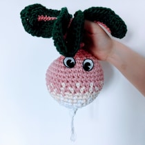 My project for course: Crochet for Beginners: Create Food-Inspired Amigurumi. Un projet de Artisanat, Conception de jouets, Art textile, DIY, Crochet , et Amigurumi de melopi - 14.05.2023