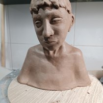 Mi proyecto del curso: Introducción a la escultura figurativa con arcilla. Un proyecto de Bellas Artes y Escultura de Olga Diaz - 27.05.2023