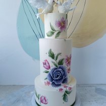 My project for course: Floral Cake Design: Paint with Cocoa Butter. Een project van Craft, Schilderij, DIY, Culinaire kunst, Lifest y le van Olivera Vlah - 13.06.2023