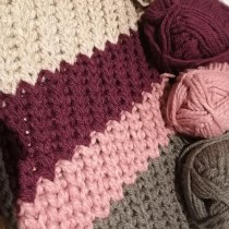 Mi proyecto del curso: Crochet: crea prendas con una sola aguja. Un projet de Mode, St, lisme, Art textile, DIY, Crochet , et Design textile de angie_roldan92 - 28.05.2021