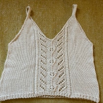 My project for course: The Secrets of Flat and Circular Knitting. Tricô, e Design têxtil projeto de Lauren King - 14.09.2023