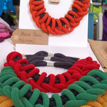 My project for course: Rope Jewelry for Beginners: Make Your Own Necklaces. Un proyecto de Artesanía, Diseño de jo, as, Macramé y Diseño textil de Magdalena Natasza Pi - 17.10.2023