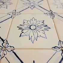 Contents of Design and Create Portuguese Ceramic Tiles (Gazete