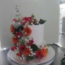 Mi proyecto del curso: Flores de crema de mantequilla para cake design. Een project van  Ontwerp, Koken, DIY, Culinaire kunst, Lifest y le van Marta - 06.11.2023