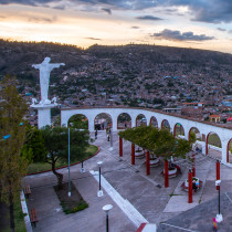 Experiencia Semana Santa Ayacucho Perú. Un proyecto de Edición de vídeo y Postproducción audiovisual de Alejandro Gabriel Córdova Muñaqui - 19.11.2023