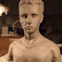 My project for course: Clay Portrait: Model a Full-Scale Face. Un proyecto de Bellas Artes y Escultura de Carlos Peralta - 31.12.2023