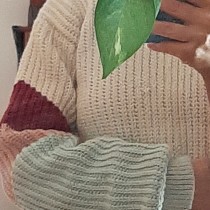 My first time and i love it. Un proyecto de Moda, Diseño de moda, Tejido, DIY, Crochet y Diseño textil de Eletta Bianco - 05.02.2022