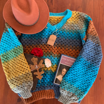 Mi proyecto del curso: Top-down: prendas a crochet de una sola pieza. Un projet de Mode, St, lisme, Art textile, DIY, Crochet , et Design textile de Maryi Muñoz - 31.01.2024