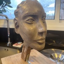 Meu projeto do curso: Introdução à escultura figurativa realista. Un proyecto de Artesanía, Bellas Artes y Escultura de Tábata Chaves - 29.02.2024