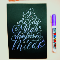 Mi proyecto del curso: Introducción al hand lettering: composición de letras coloridas. Un progetto di Lettering, Brush Painting, H e lettering di Consuelo Osorio Barrera - 15.04.2024