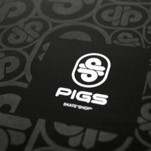 Identidad Pigs Skate Shop. Design project by Refres-co - 05.17.2010