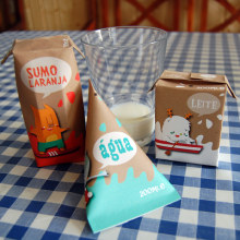 Packaging para niños. Design, and Traditional illustration project by Ana Rois Ortiz - 07.05.2010
