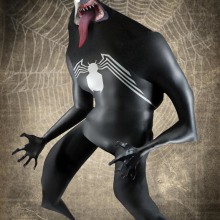Venom 2.0. Een project van  Ontwerp, Traditionele illustratie,  Reclame y Fotografie van R M - 22.10.2010
