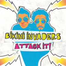Bikini Invaders "Attack it!". Design e Ilustração tradicional projeto de Patxi Pérez - 13.11.2010