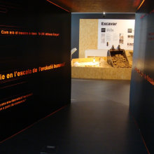 Nuevo museo del ICP. Un projet de Design , Installations , et UX / UI de Marc Ayala Adell - 20.11.2010