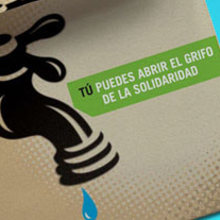 Intermón Oxfam. Design, e Publicidade projeto de unomismito (Rafa Reig) - 27.01.2011