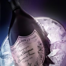 Dom Perignon. Design, Publicidade, e 3D projeto de Maximo - 31.03.2011