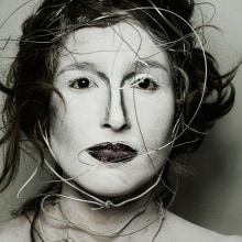 "La mujer de alambre". Photograph project by Sonia Balduque Soto - 09.07.2011