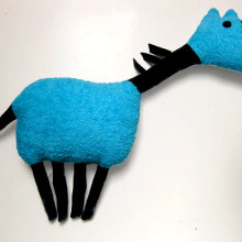 Cavall Blau. Un proyecto de Diseño y Publicidad de Ana León - 14.03.2012