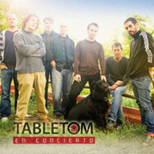 Cartelería TABLETOM. Un projet de Design , Illustration traditionnelle, Publicité, Musique , et Photographie de Lalâau Comunicación - 10.04.2012