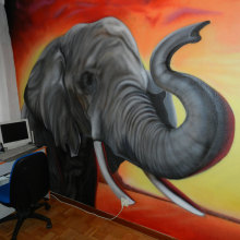 Elefante en dormitorio. Design, Ilustração tradicional e Instalações projeto de Graffiti Media - 19.04.2012