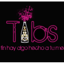 Tibs. Un proyecto de Diseño, Ilustración tradicional, Publicidad, Cine, vídeo y televisión de Laura Fajardo Quirante - 12.08.2012