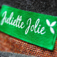 Juliette Jolie - Catálogos. Un proyecto de Diseño y Fotografía de Vicenç Badal Pérez-Alarcón - 10.09.2012