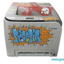 Customización de impresora. Un proyecto de Diseño e Ilustración tradicional de Graffiti Media - 19.09.2012