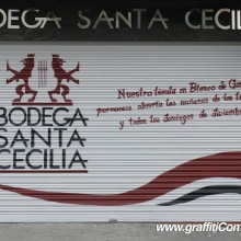 Bodega Santa Cecilia. Un progetto di Design, Illustrazione tradizionale, Pubblicità e Installazioni di Graffiti Media - 09.12.2012