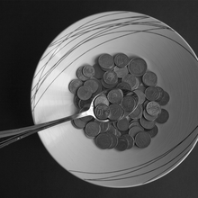 Dinero y hambre. Un proyecto de Fotografía de Rubén Ayúcar Tardienta - 27.03.2013