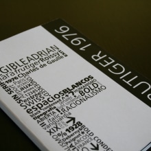 Frutiger Typography Book. Design projeto de Marina Alonso-Carriazo - 10.10.2013